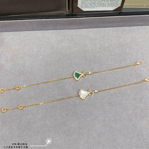 2024261512818 115120